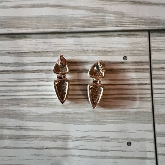 Rare Vintage Sterling .925 Rainbow Moonstone, or Opal Earrings - Picture 2 of 9